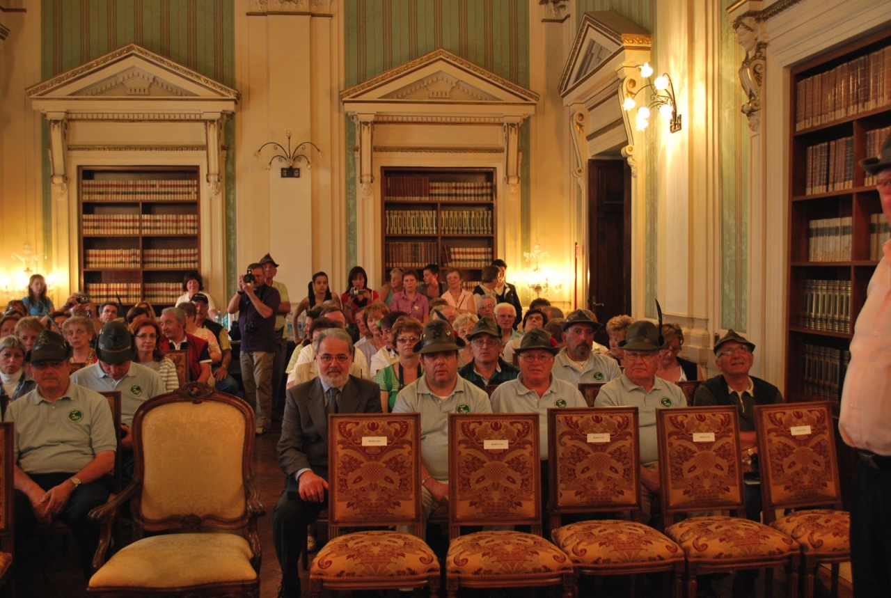 Latina 2009-27